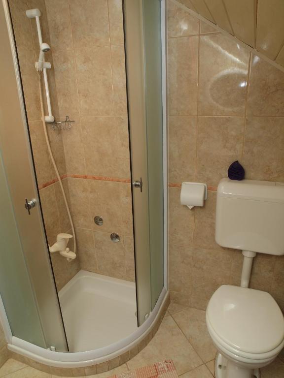 Apartments Gale Delnice Rom bilde